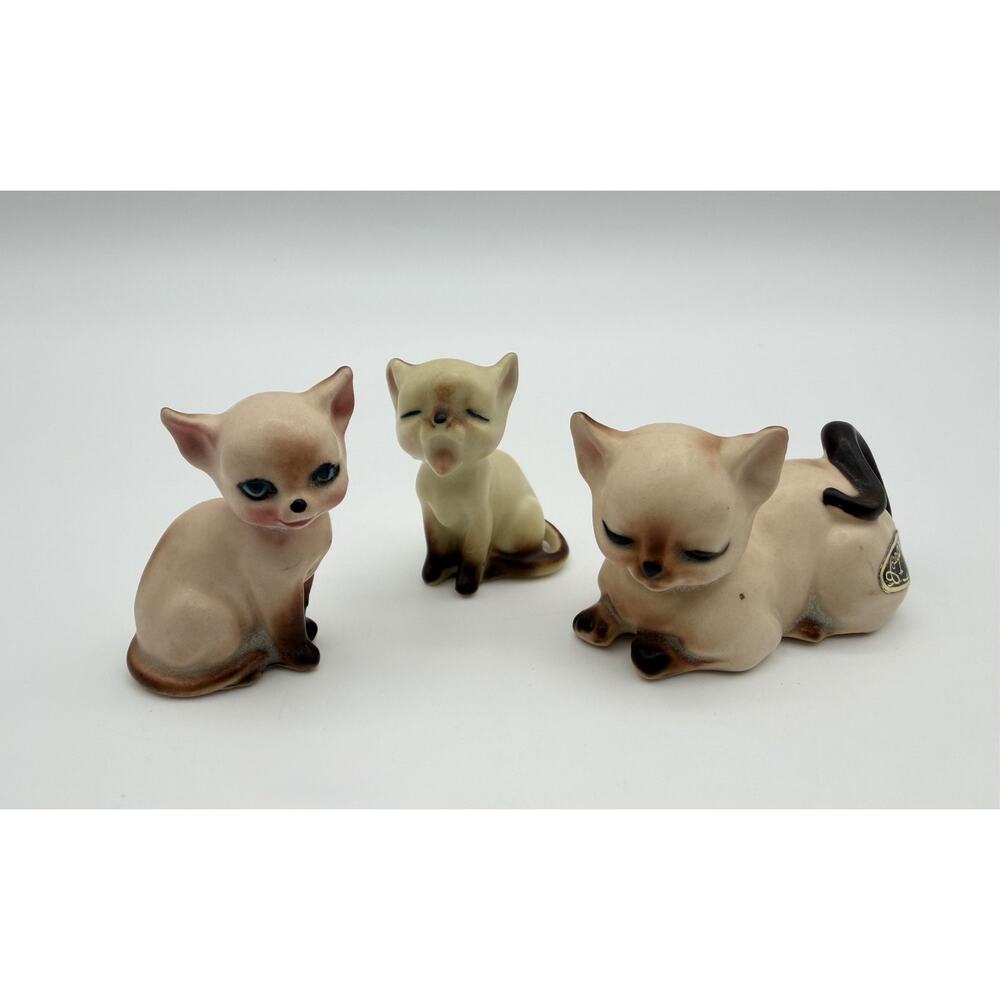 Josef Originals Mini Siamese Cat Figurine 2” Sleeping & Yawning Kitten Lot of 3